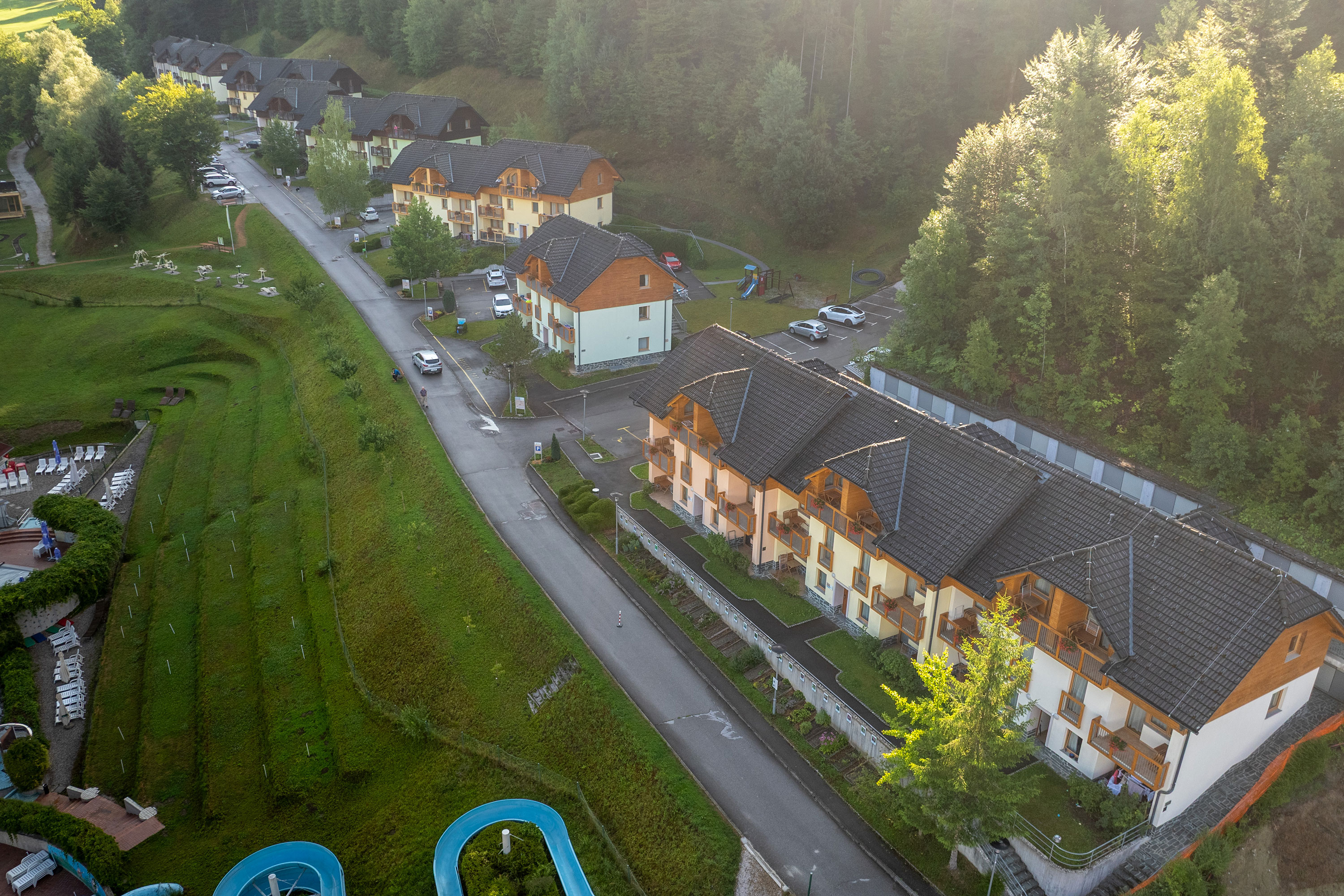 Srebrni paket – apartmajsko naselje Snovik