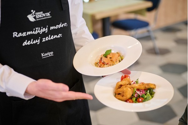 DRUŽINSKI POLETNI ODDIH 