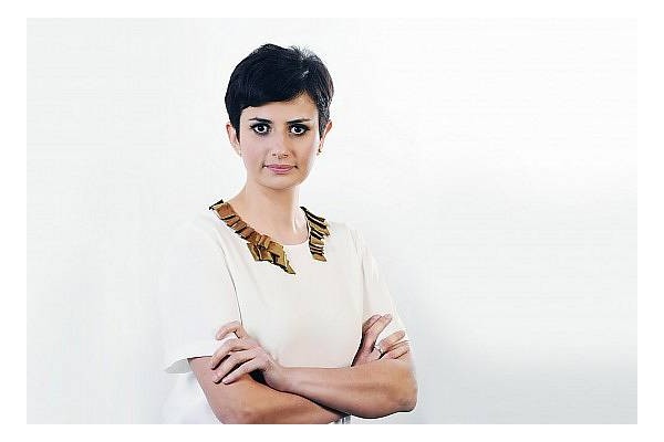 Sanela Peresciutti (ex. Banović) - Pridite, da skupaj jokamo