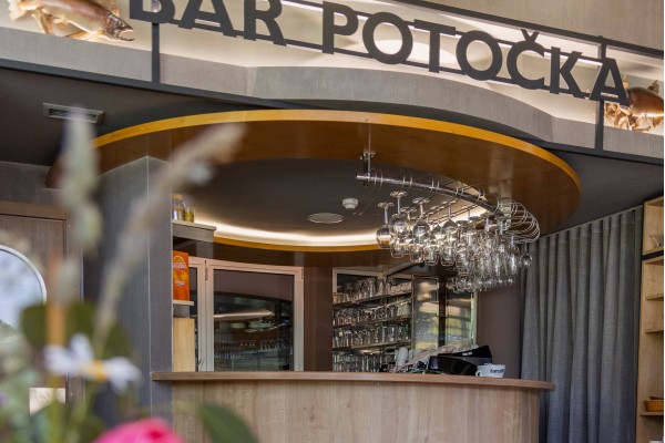 Potočka restaurant