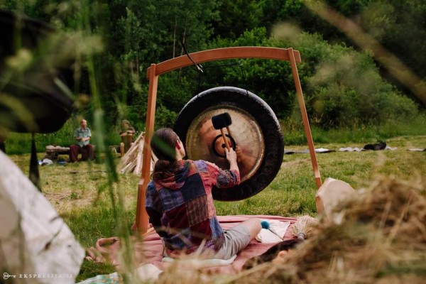 Zvočna kopel z gongom