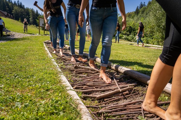 KNEIPPOVO BOSONOGO DOŽIVETJE S KOPANJEM